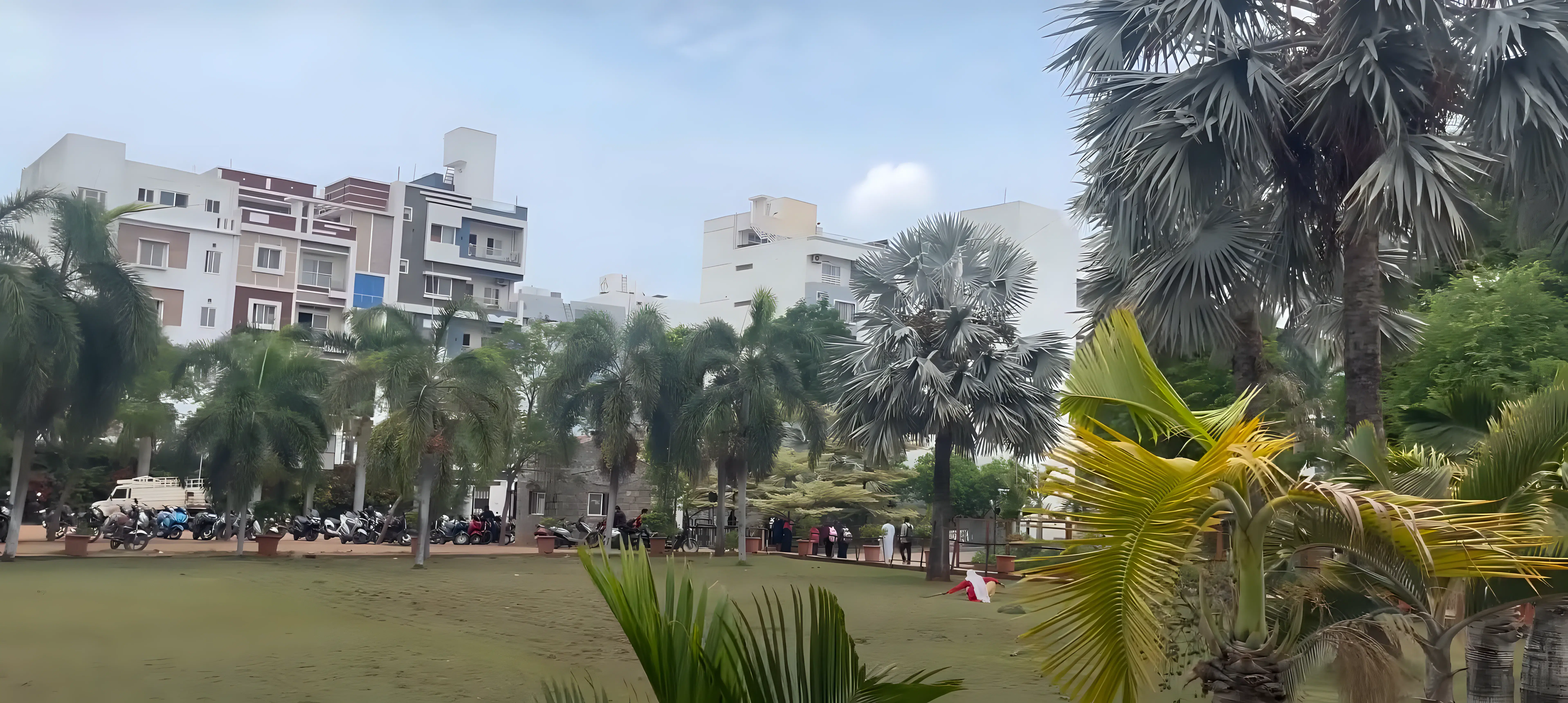 Nawab Shah Alam Khan College of Engineering & Technology Hyderabad campus photo 3